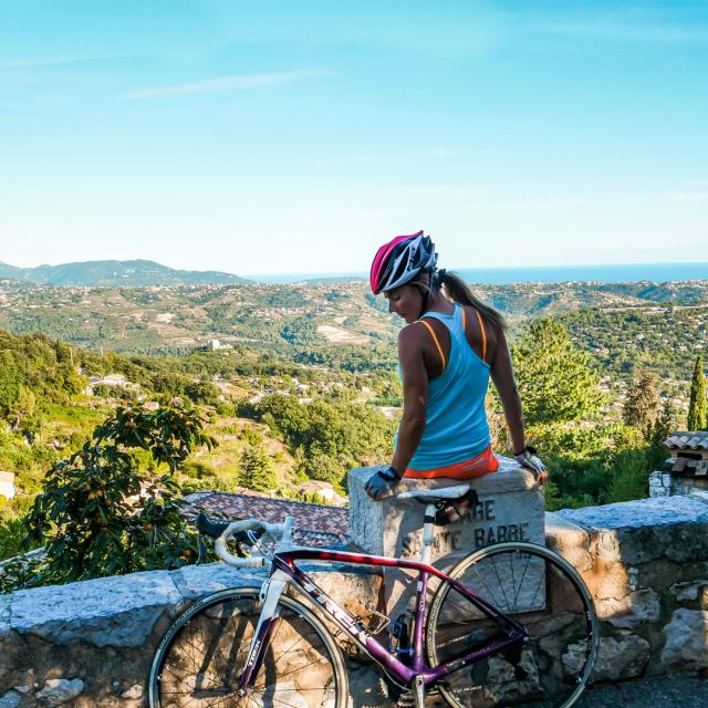 Cover Isabelle Fabre St Jeannet Velo 1422810 1920x1080 1