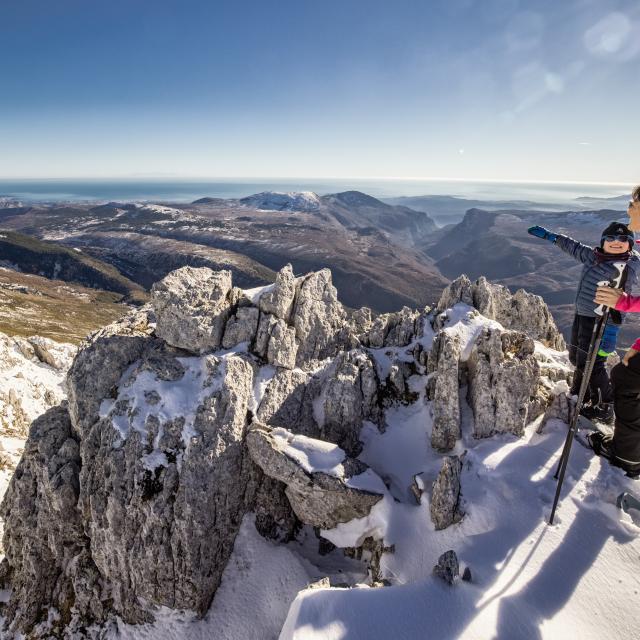 Gréolières-Les-Neiges, la station de ski vue mer