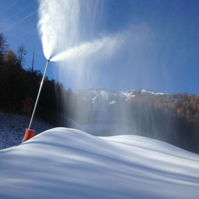 Visit to the snow factory