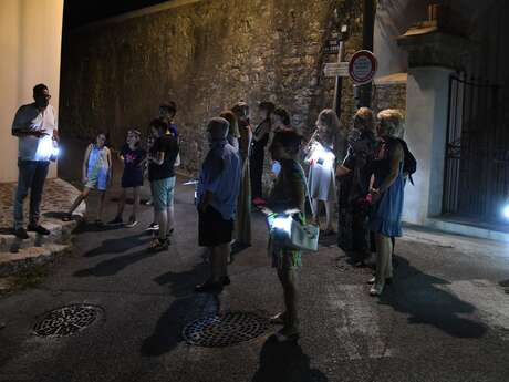 Visite guidée à la lanterne gratuite